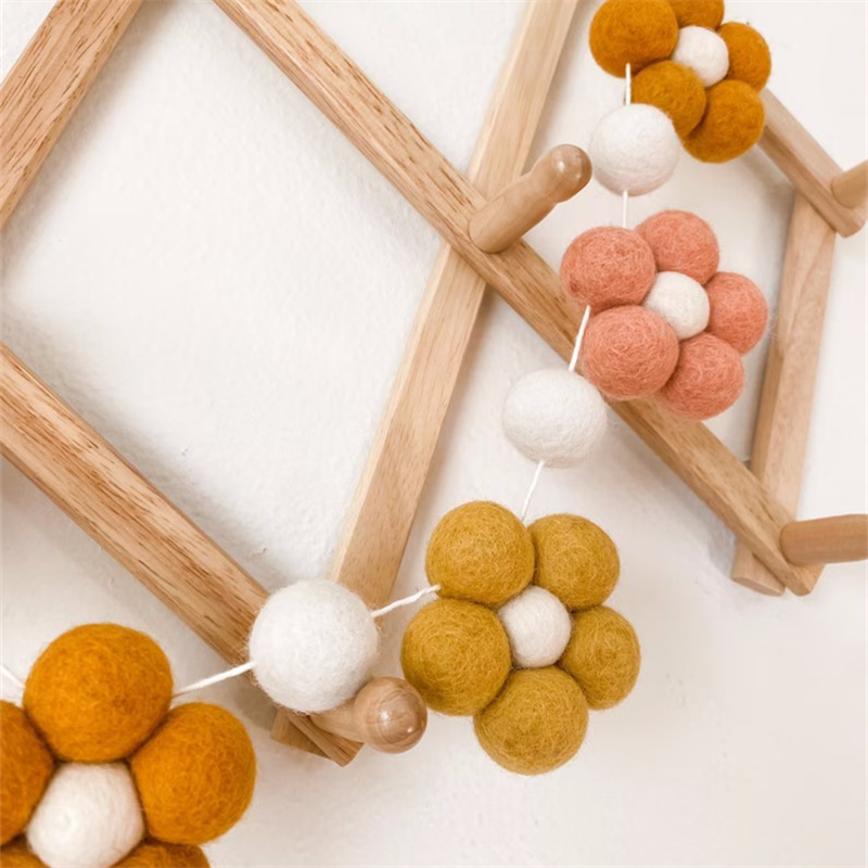 Handmade Felt Daisy Garland Bo - Baby Nursery Garland 리뷰 및 가격