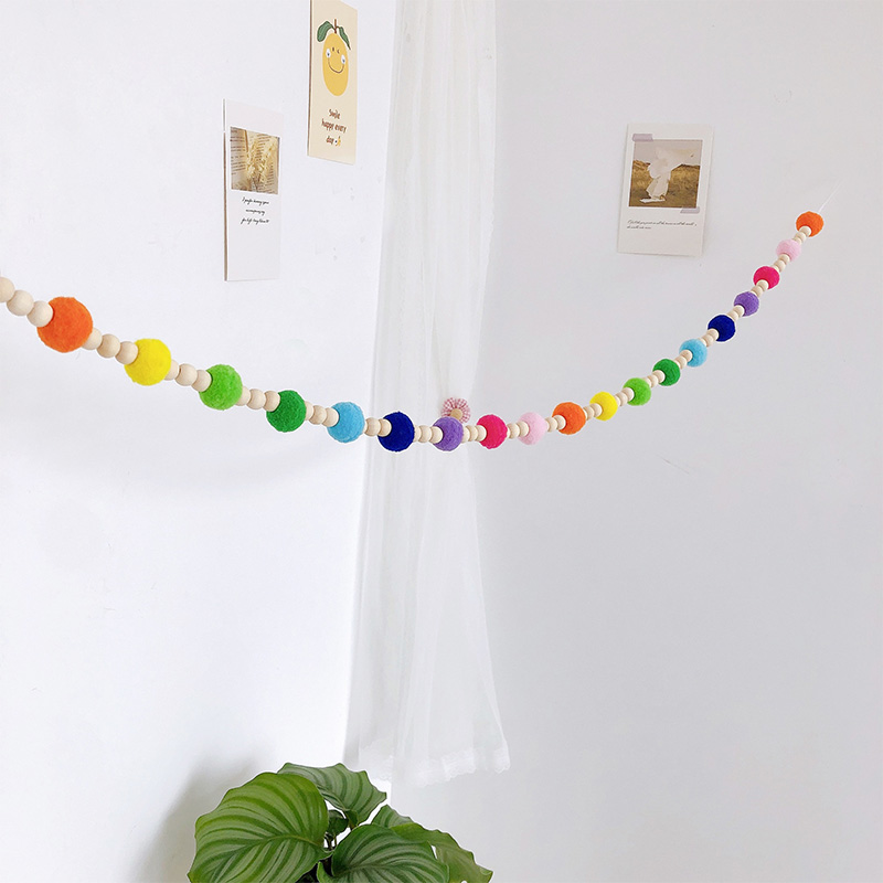 Scandinavian Wood Beads Pompom - Baby Nursery Garland 리뷰 및 가격