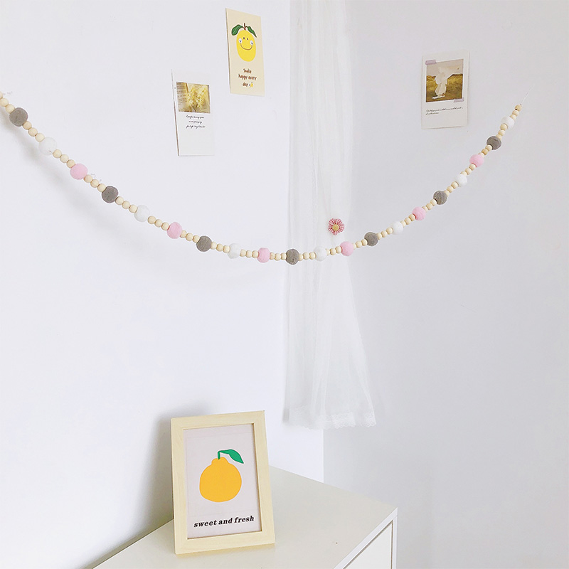 Scandinavian Wood Beads Pompom - Baby Nursery Garland 리뷰 및 가격
